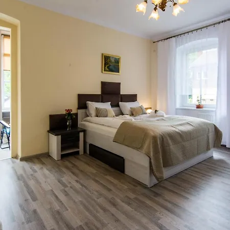Apartamenty Izerskie - Ul. Wczasowa 8 Swieradow-Zdroj Exterior photo