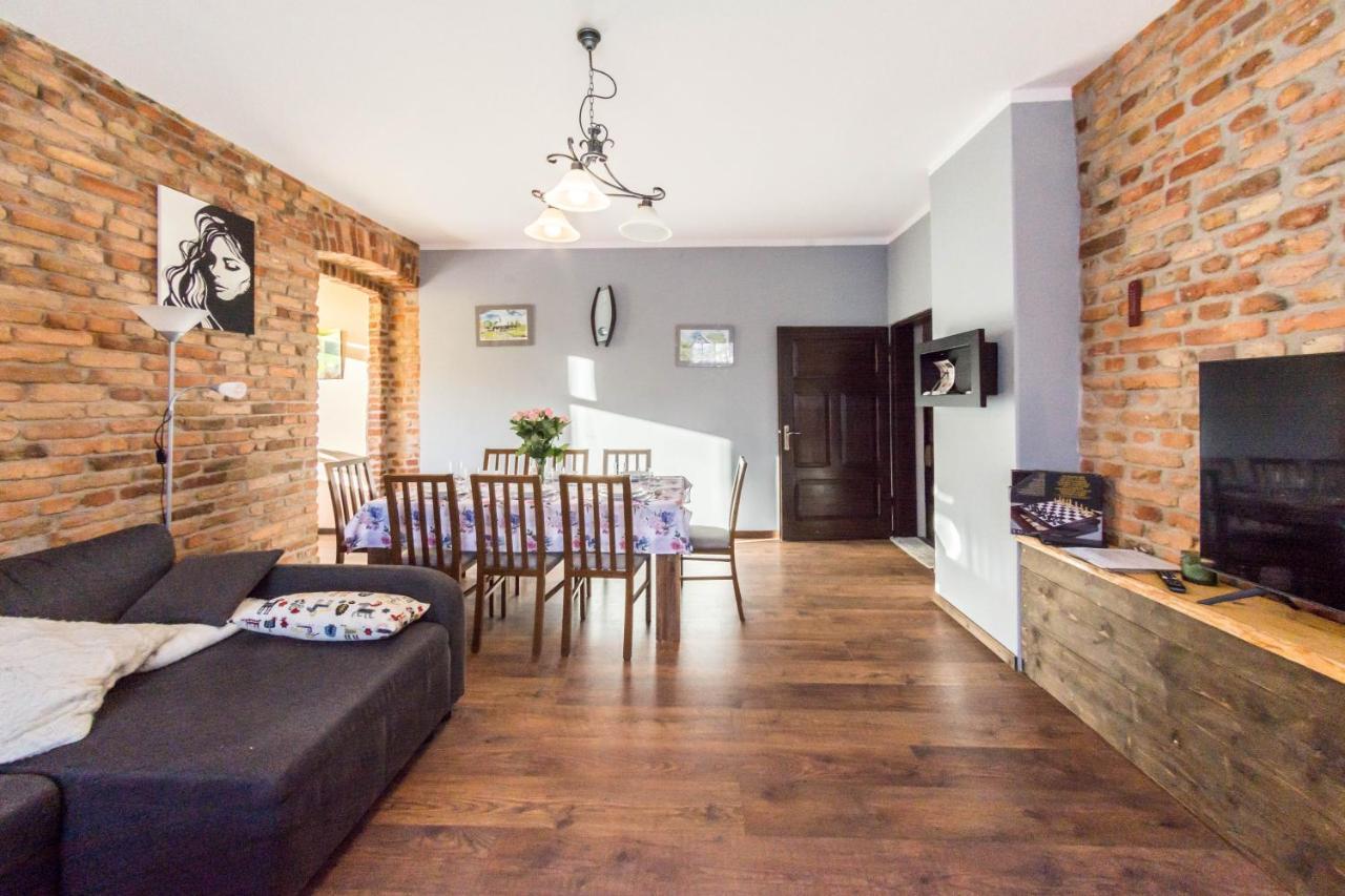 Apartment Izerskie - Ul. Wczasowa 8 *