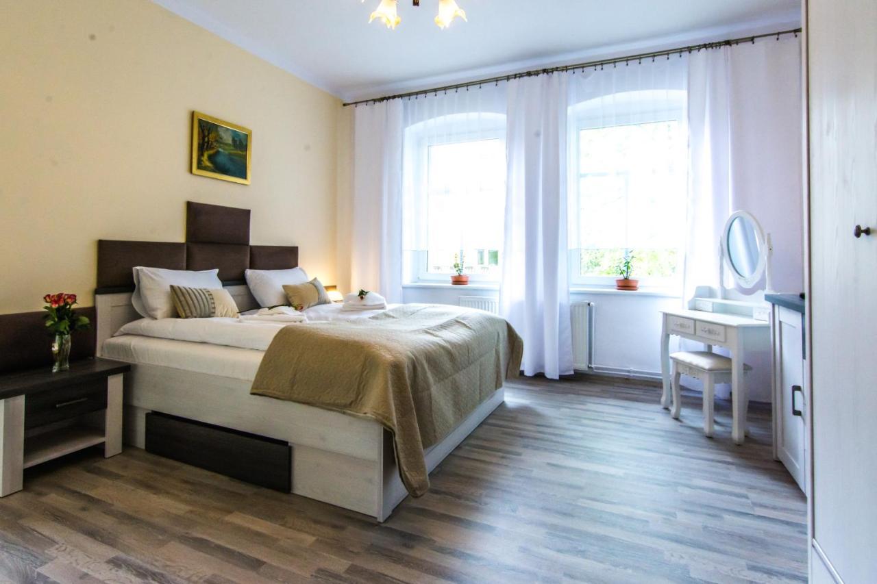Izerskie - Ul. Wczasowa 8 Apartment